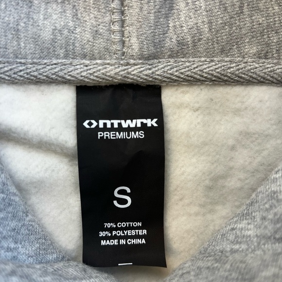 NTWRK Premiums gray pullover hoodie R26 - Picture 2 of 3